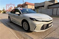 تۆیۆتا کامری